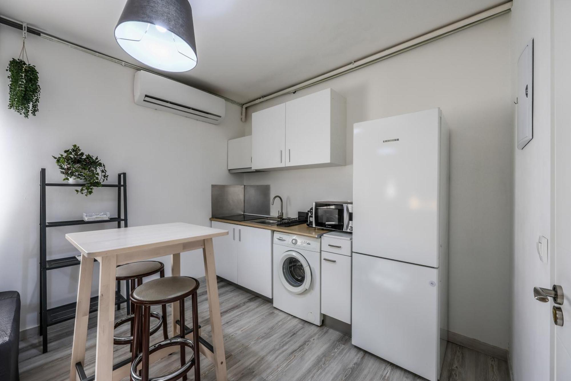 マドリードAlgaba 28 Estudio San Isidro-Oporto-Vistalegeアパートメント エクステリア 写真