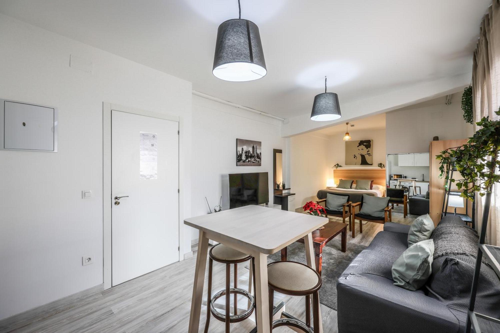 マドリードAlgaba 28 Estudio San Isidro-Oporto-Vistalegeアパートメント エクステリア 写真